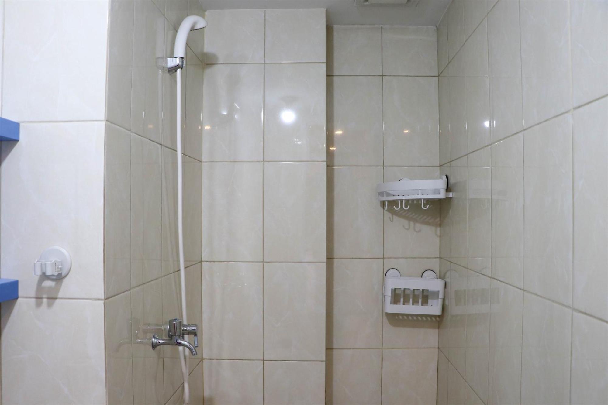 Comfort And Cozy 2br At Springlake Summarecon By Travelio Bekasi